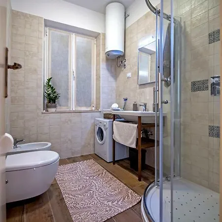 דירה Rosina Sea View *